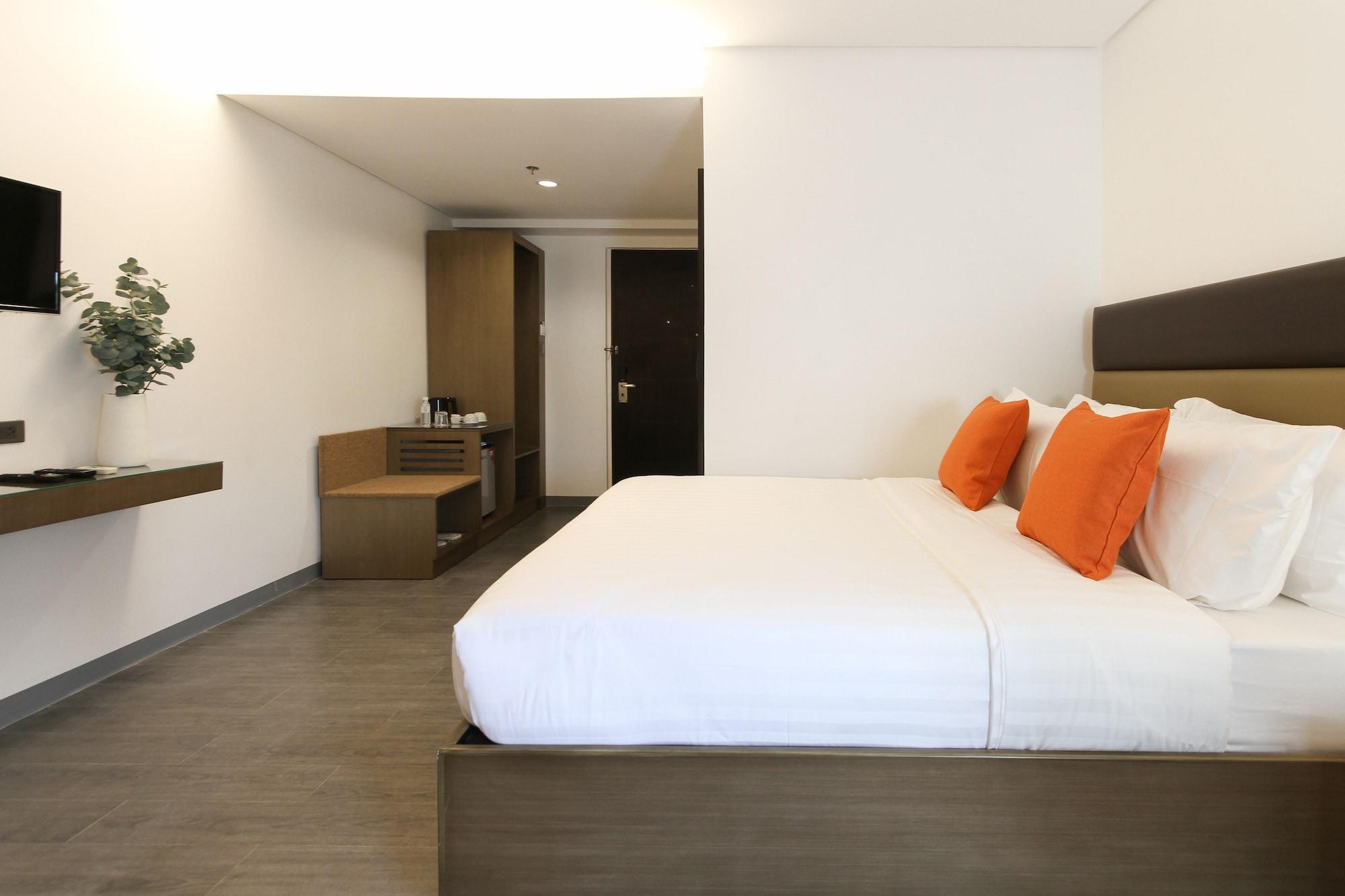 Privato Makati Hotel San Pedro Makati Exterior foto